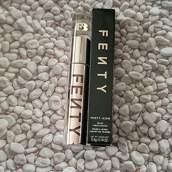 Fenty Beauty Icon Velvet Liquid Lipstick in Riri - Picture 1 of 8